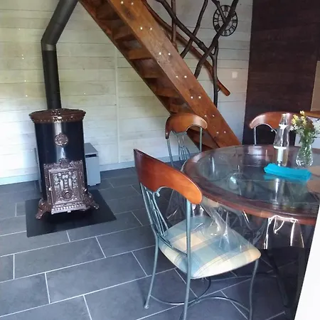 Domaine Des Terres Du Milieu / De Cul De Sac Country house Chateldon
